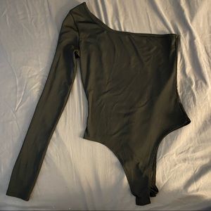 One sleeve bodysuit
